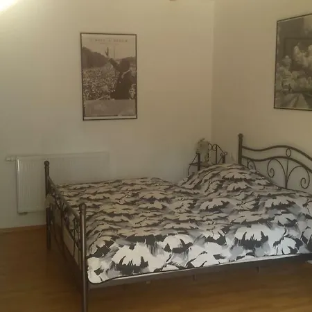 Apartment Ferienwohnung Mit Fitness *