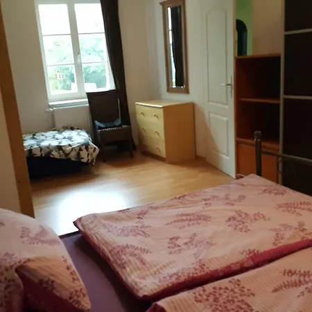 Apartment Ferienwohnung Mit Fitness *