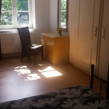 Apartment Ferienwohnung Mit Fitness *